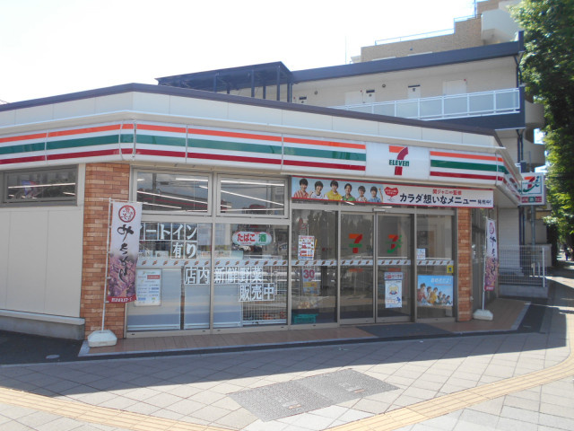 セブンイレブン 調布国領町１丁目店まで160ｍ