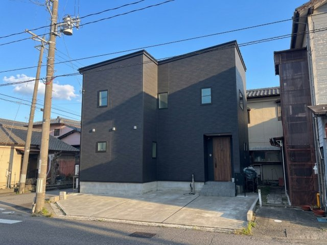 松浜東町　2480万円の外観|落ち着いた雰囲気の外観です