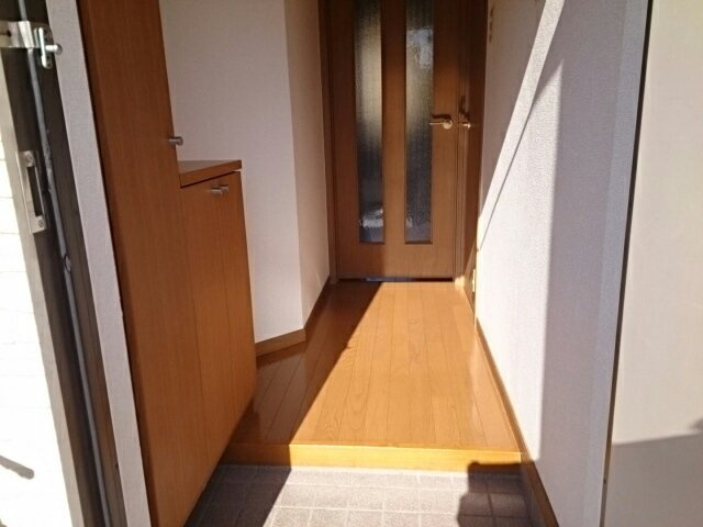 ソレイユＭの玄関|きれいな玄関です