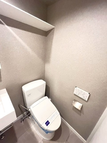 新品家具付きマンション西新橋1(KaGood東京)のトイレ|トイレです
