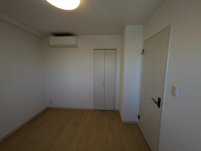 Ｌｕｍｉｅｒｅの寝室|落ち着いて過ごせるお部屋なので、寝室にいかがでしょうか