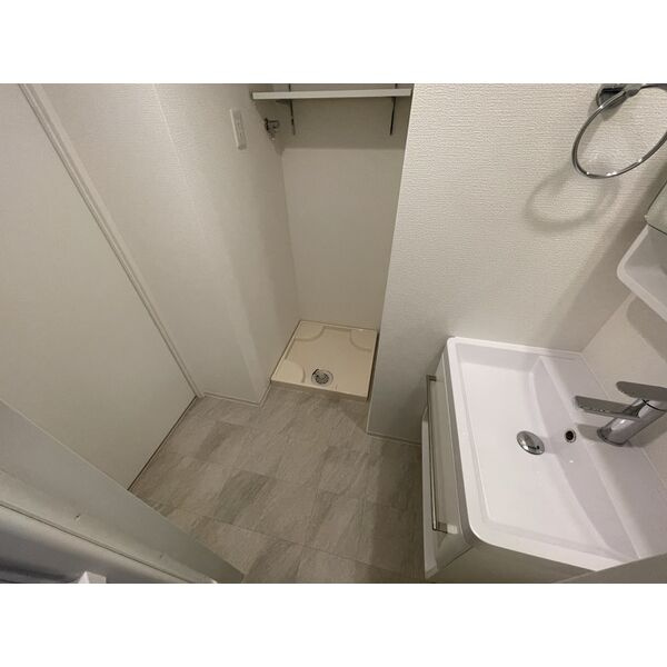 ラシーヌ瓦屋町のその他