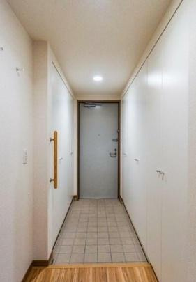 【玄関】