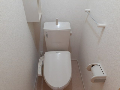 【トイレ】 | ベル　ソレイユ　Ｂ | シンプルで使いやすいトイレです