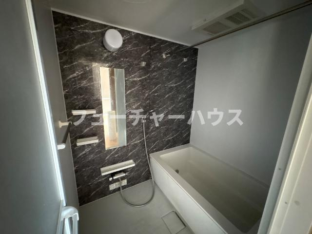 イーストヒルズセイ（Ｅａｓｔ　Ｈｉｌｌｓ　ＳＥＩ）の浴室|ゆったり過ごせるお風呂です