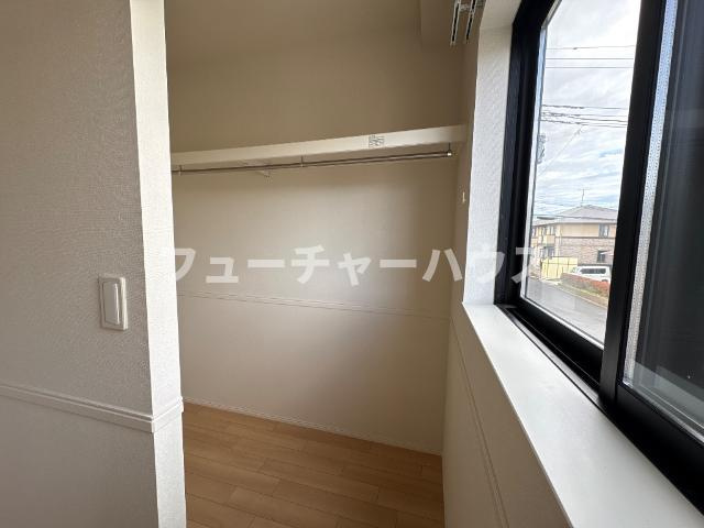 イーストヒルズセイ（Ｅａｓｔ　Ｈｉｌｌｓ　ＳＥＩ）の収納|十分な収納スペースがあります