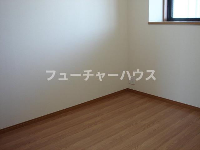 ベルメゾン三ノ町の内装|明るい色調の室内です