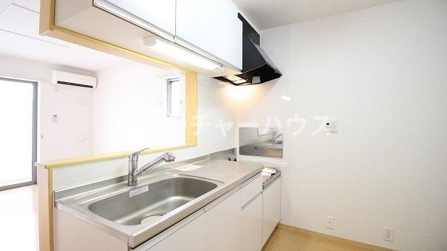 サウスタウン水野　Ａのキッチン|コンパクトなキッチンで掃除もラクラク