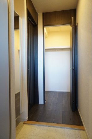 エスポワール小手指の玄関|ゆったりとした玄関です