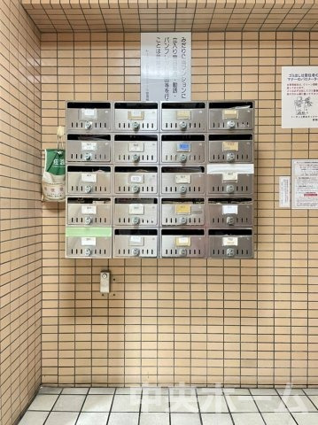 トーカン上野北キャステールの設備|メールボックス