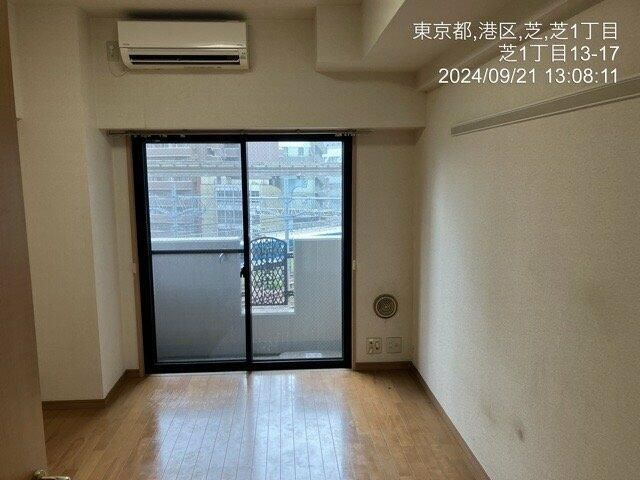 ソアブール三田の洋室