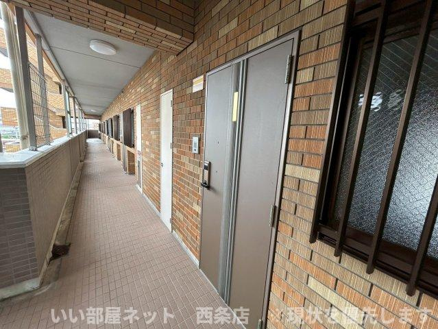 マルイラベンダーヒルズの玄関