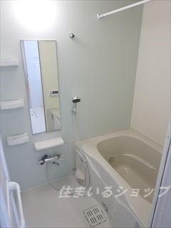 ダリエⅢの浴室|追い焚き・浴室暖房乾燥機あり