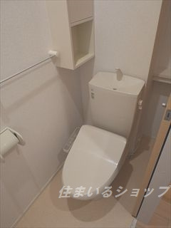 ダリエⅢのトイレ|シャワートイレ