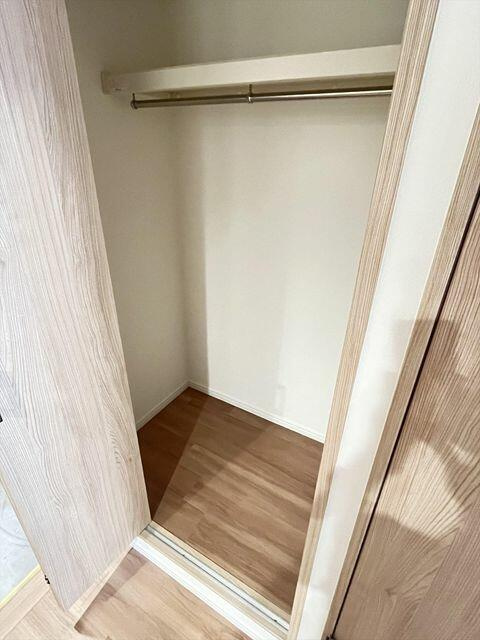 ルート四谷三丁目(ルートヨツヤサンチョウメ)の収納