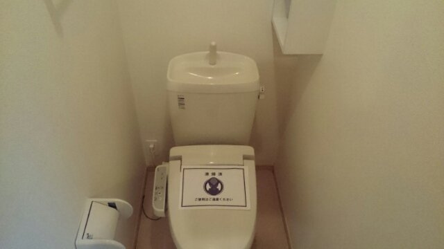 カーサ　ブレッツァのトイレ
