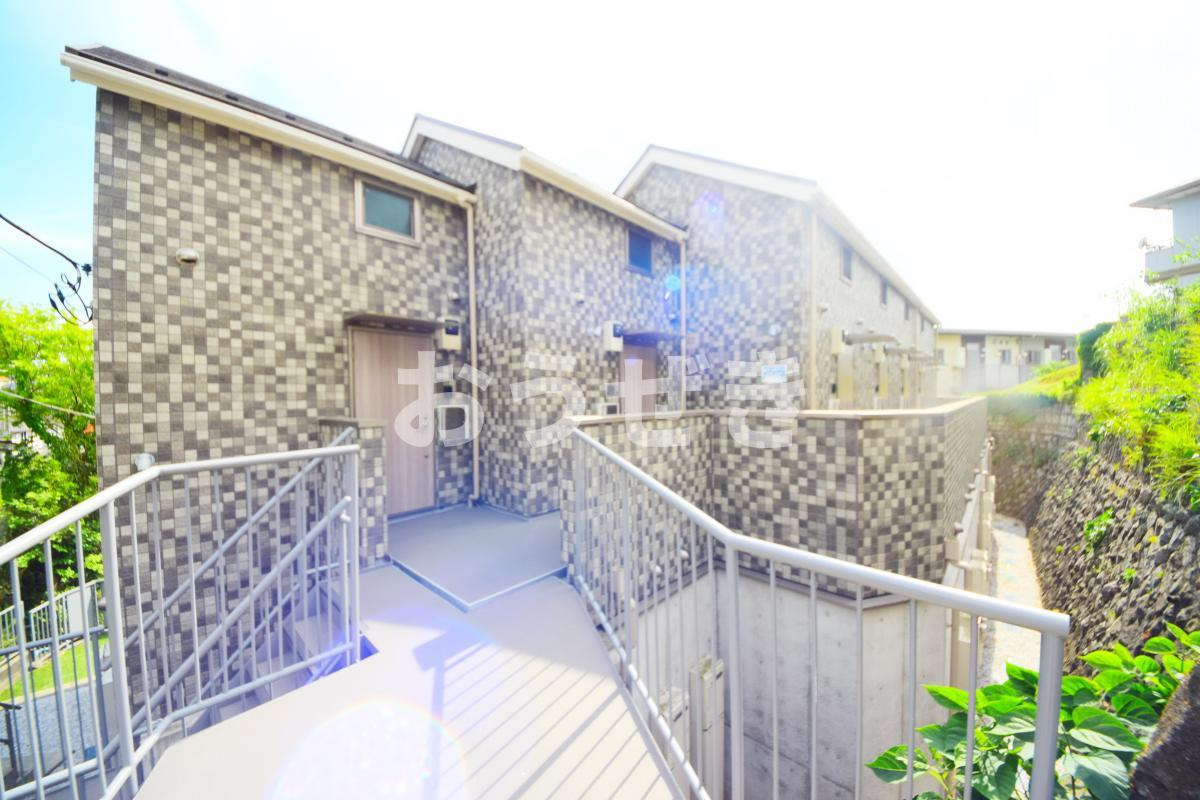 クレール上大岡参番館のエントランス