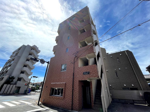 アミューズT の画像