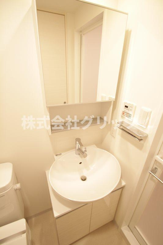 リヴシティ横濱関内の独立洗面台