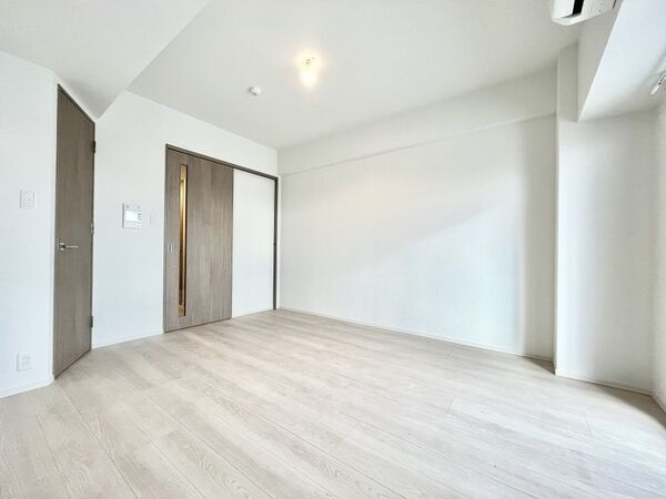 S-RESIDENCE上飯田Westの居間・リビング