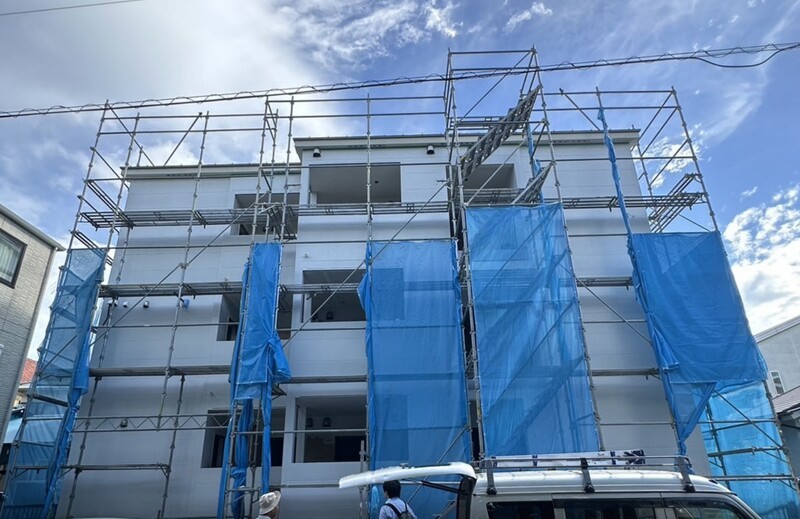 平塚市八千代町のアパートの外観