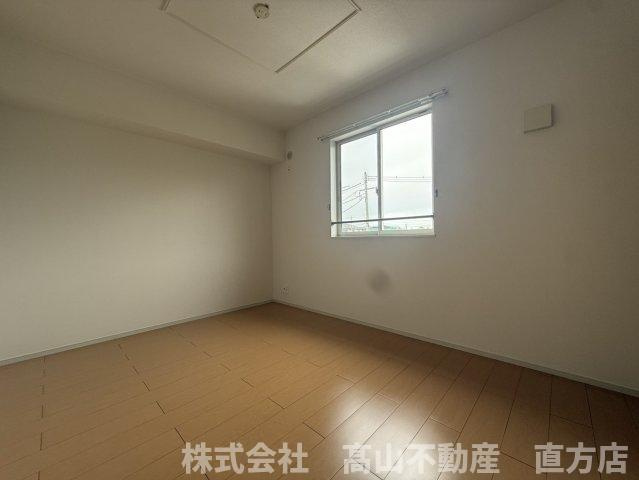 北九州市八幡西区真名子１丁目のアパートの寝室
