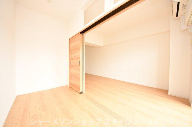Grand Chariot三萩野の洋室