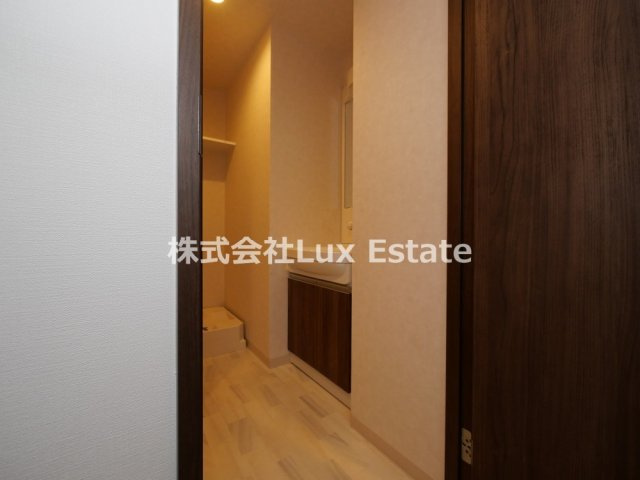 エグゼ堺筋本町の独立洗面台
