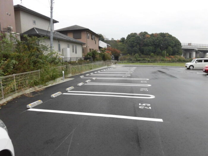 ブルースターの駐車場|駐車場があります