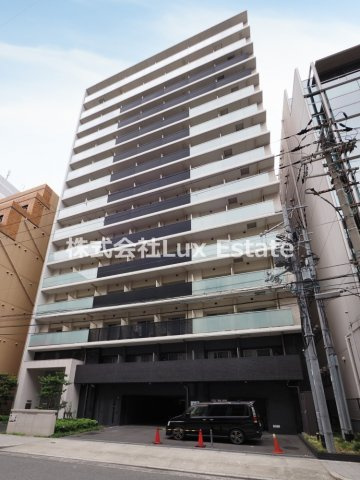 セイル淀屋橋の外観