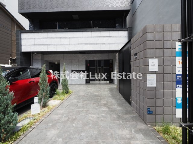 プレサンス松屋町ヴィゴラスのエントランス