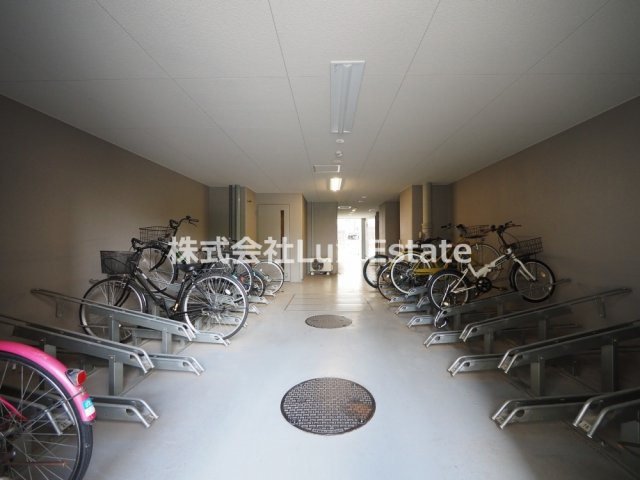 プレサンス松屋町ヴィゴラスのロビー
