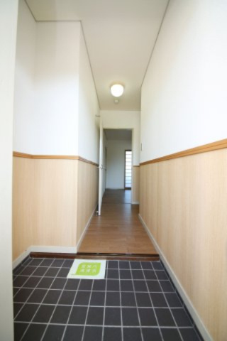 岩滑イーストハイツの内装|別部屋同間取りのお写真となります。参考にご覧くださいませ。