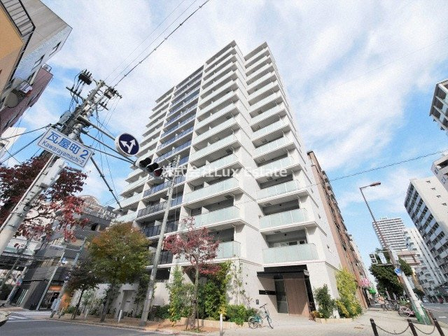OPUS RESIDENCE SHINSAIBASHI SOUTHの外観
