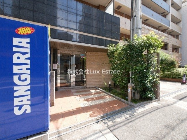 ジュネーゼグラン上本町のエントランス
