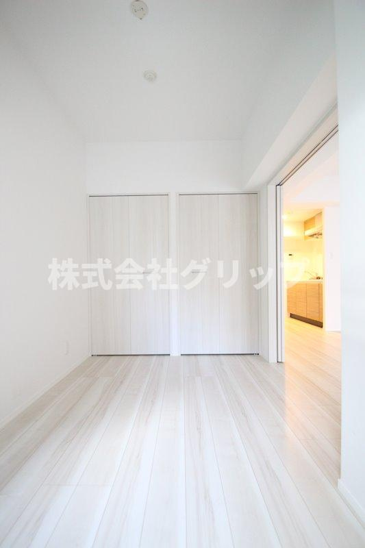 リヴシティ横濱新川町弐番館の洋室