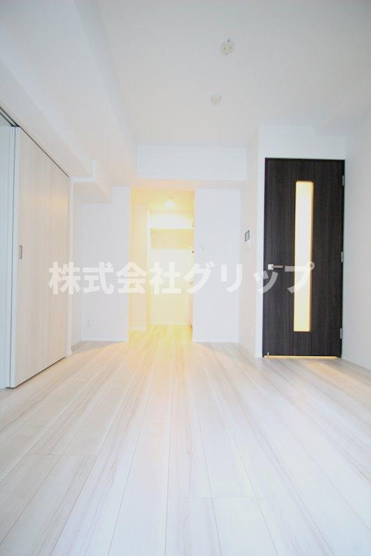 リヴシティ横濱新川町弐番館の居間・リビング