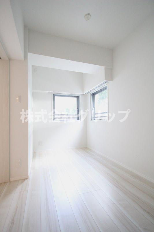 リヴシティ横濱新川町弐番館の寝室