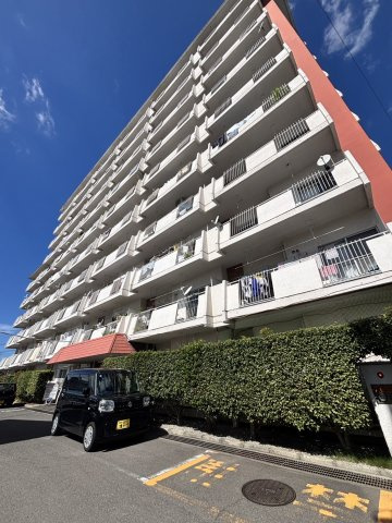労住協第15ビルの外観