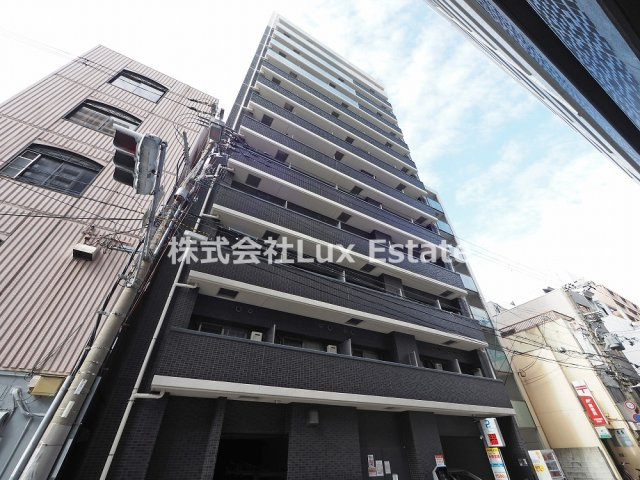プレサンス松屋町駅前の外観