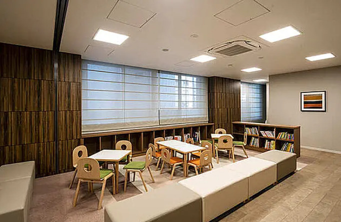 グランドメゾン上町台レジデンスタワーのロビー