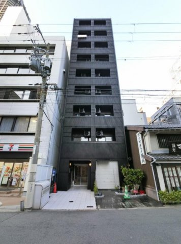 ES北浜の外観