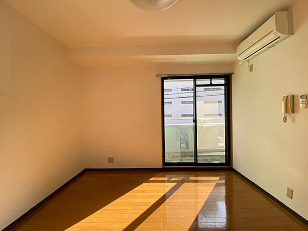 南船場マンションの洋室