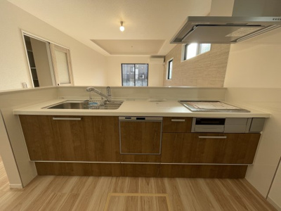 【キッチン】 | 【新築分譲住宅　～ LIGARE　リガーレ～　】山形市平清水　１期1棟 | （施工例）お料理を効率的に、楽しく。ママの毎日のお料理を効率的にしてくれる動線は「１分でも家事の時間を短縮したい」という思いを叶えてくれます(*^-^*)