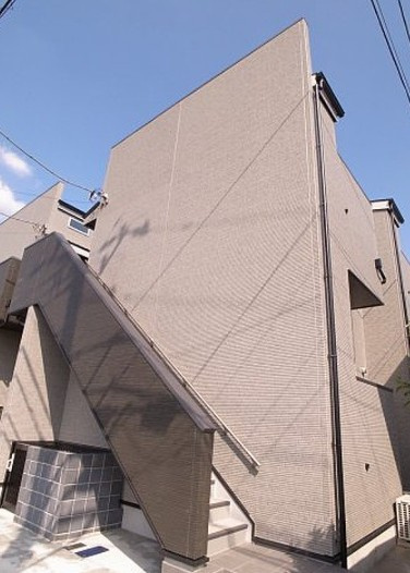 アンビエンテ千葉EAST館の外観