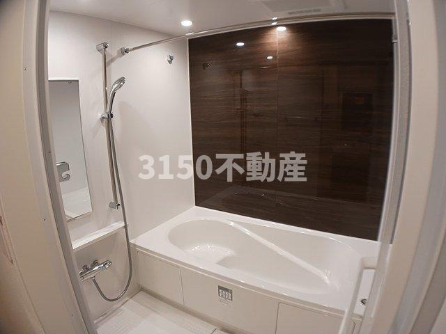 サン＆ムーン　Ⅰの浴室|コンパクトで使いやすいお風呂です