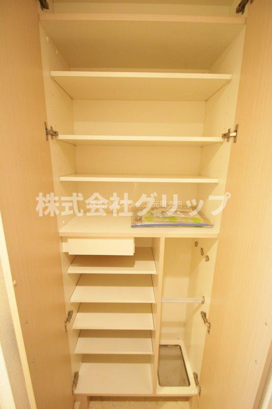 日神デュオステージ関内大通り公園の収納