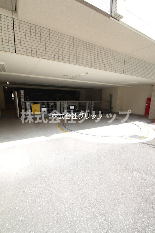 日神デュオステージ関内大通り公園の駐車場