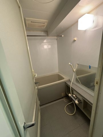 Ｌ－Ｆｌａｔ高輪台の浴室
