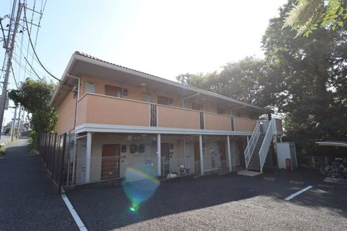 ラルゴの外観